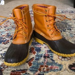 LL.BEAN duck boots